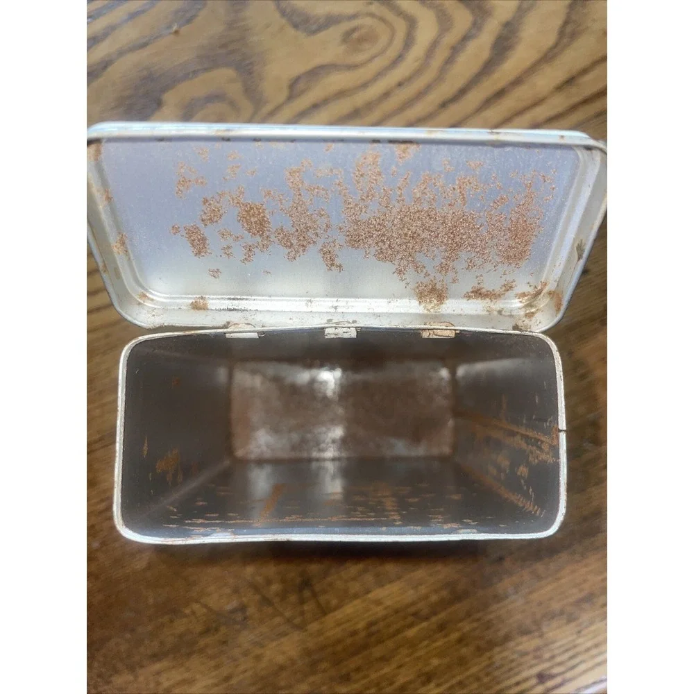 Vintage Johnson &‎ Johnson Band-Aid Metal Tin